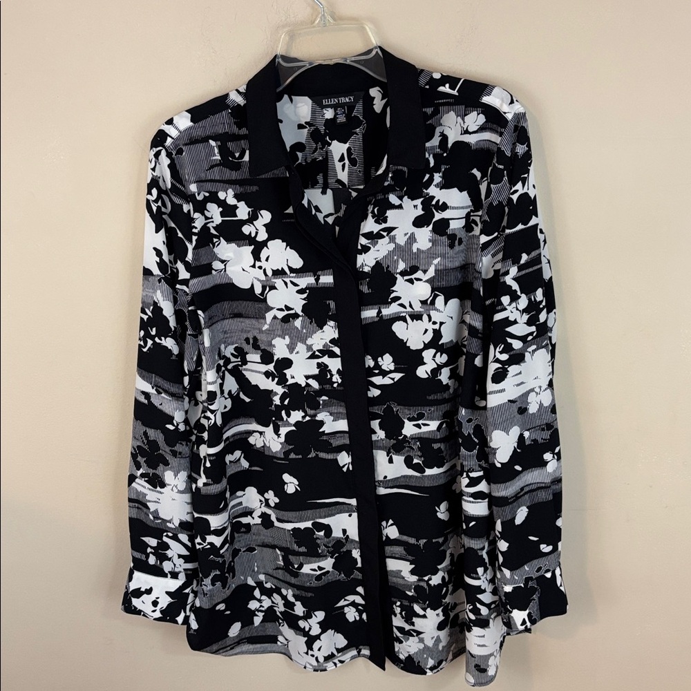 Ellen Tracy Black Monochrome Floral  Button Up Long Sleeve Blouse Top Size Large